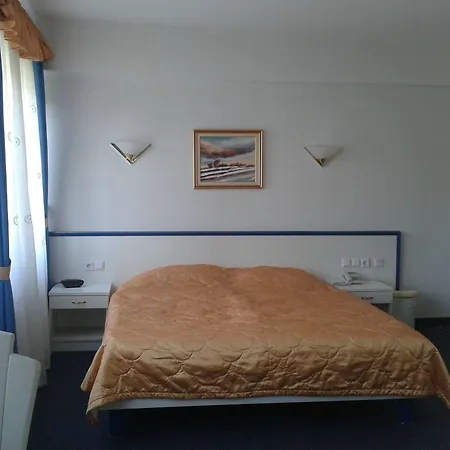 Bojana Hotel 4*